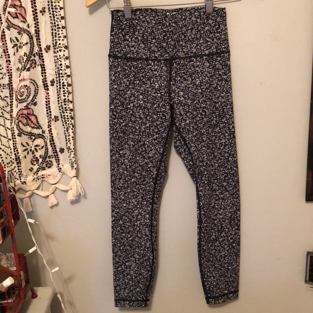 lululemon leggings!!